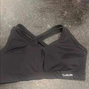 Black Yvette Sports Bra